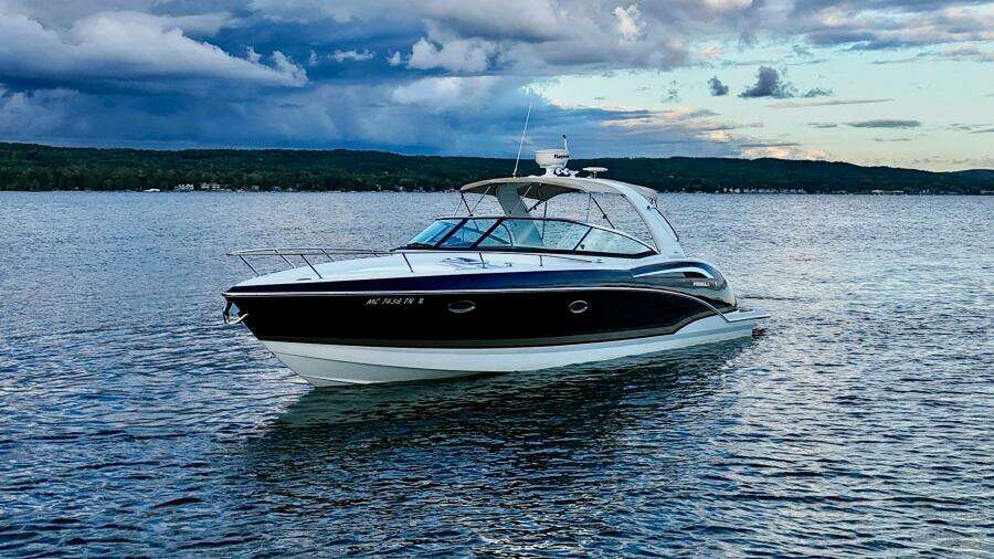 35ft Formula Yacht For Sale
