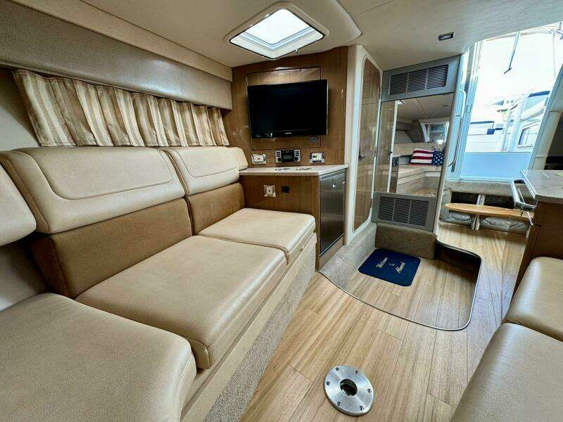 35ft Formula Yacht For Sale