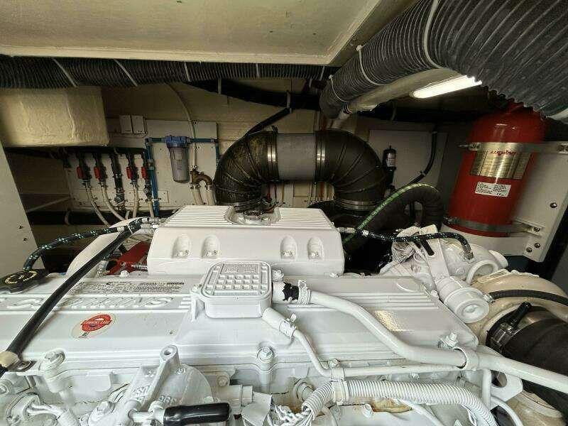 52ft Carver Yacht For Sale