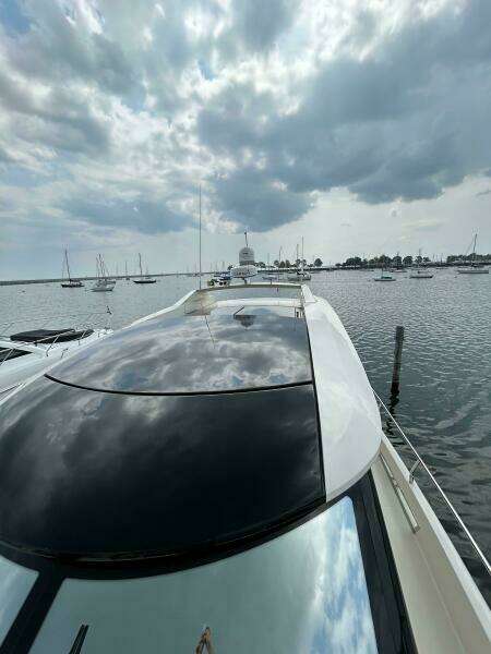 52ft Carver Yacht For Sale