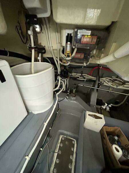 52ft Carver Yacht For Sale