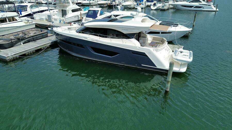 52ft Carver Yacht For Sale
