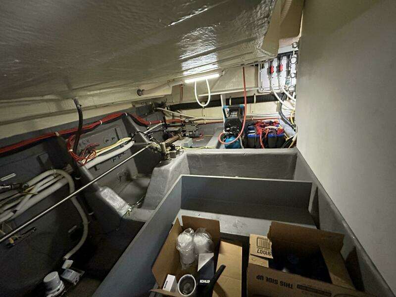 52ft Carver Yacht For Sale