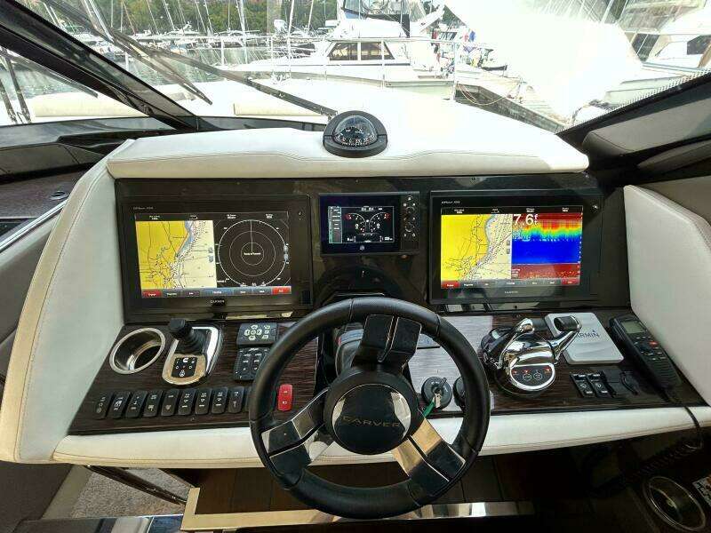 52ft Carver Yacht For Sale