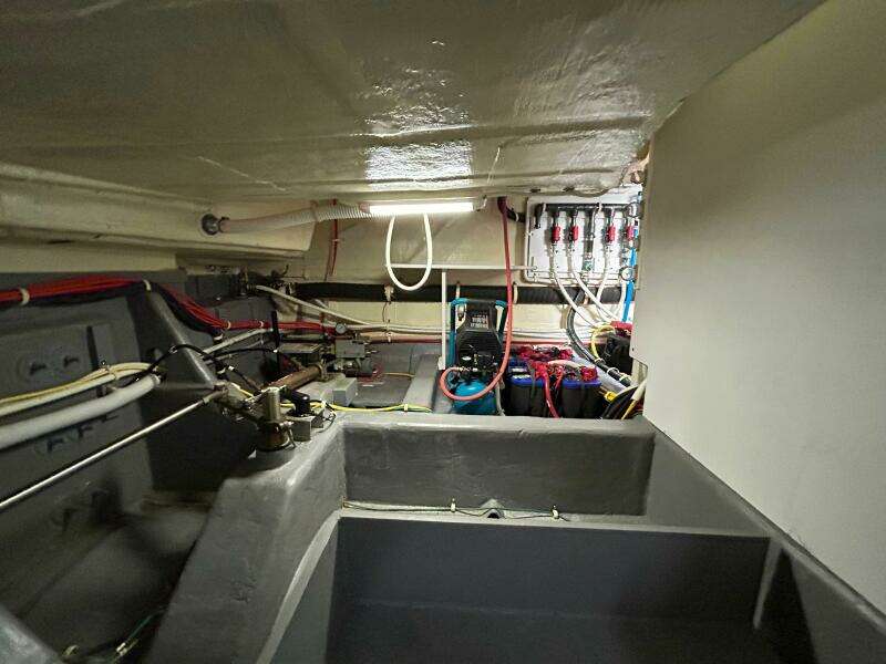 52ft Carver Yacht For Sale