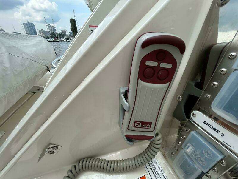 52ft Carver Yacht For Sale