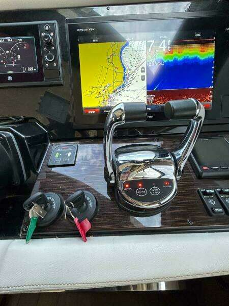 52ft Carver Yacht For Sale