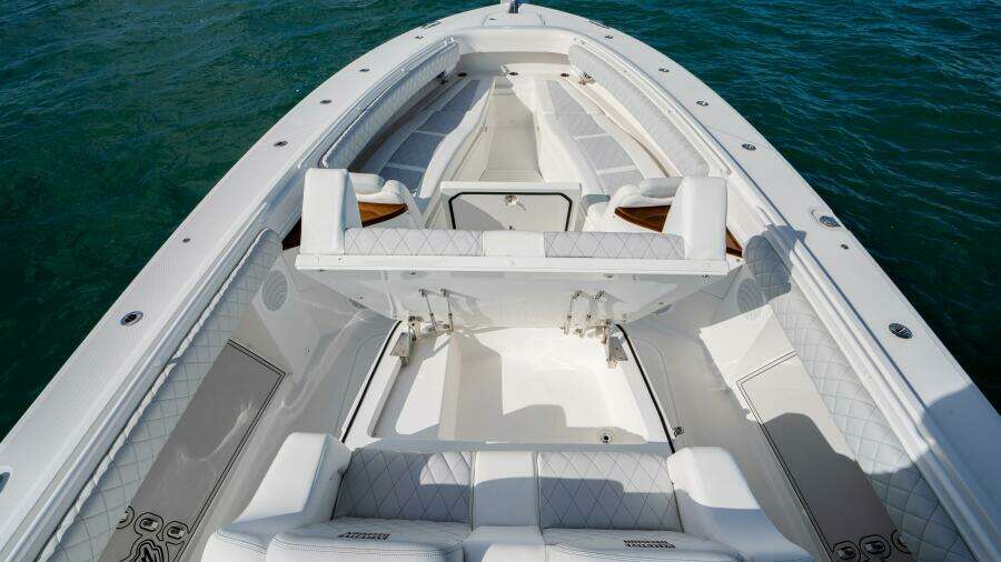 EXECUTIVE DECISION 53ft HCB Yacht For Sale