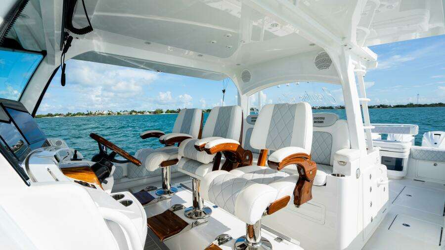 EXECUTIVE DECISION 53ft HCB Yacht For Sale