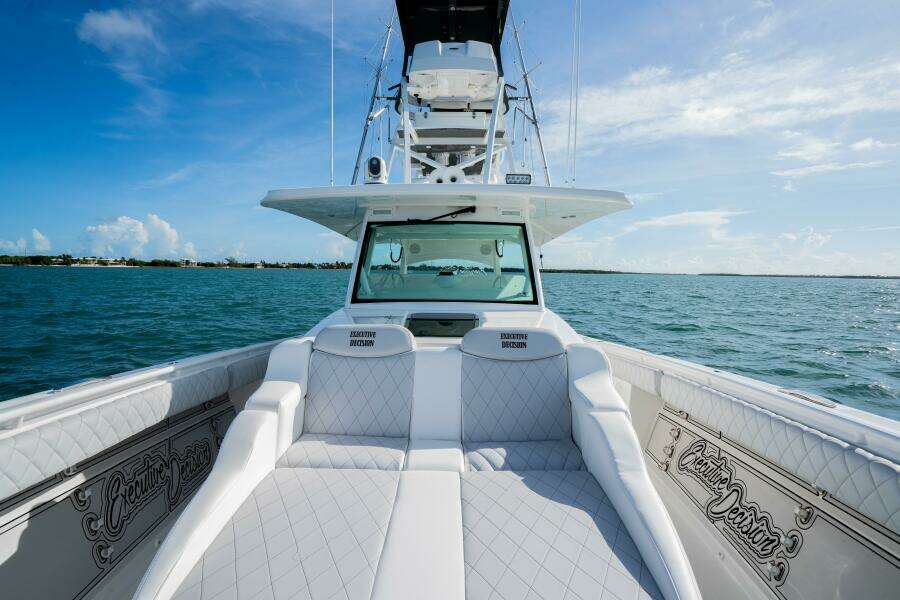 EXECUTIVE DECISION 53ft HCB Yacht For Sale