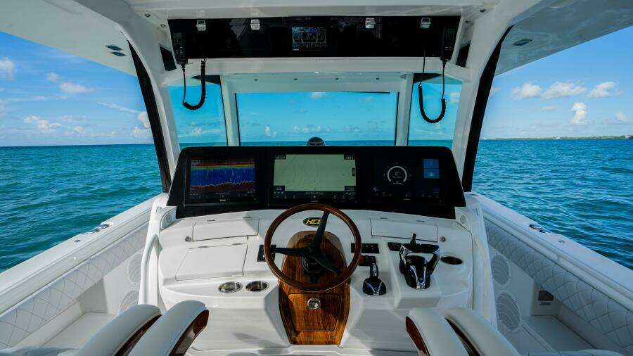 EXECUTIVE DECISION 53ft HCB Yacht For Sale