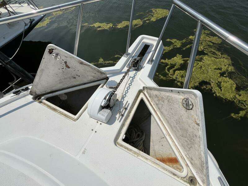 Lucky Dog 30ft Rampage Yacht For Sale