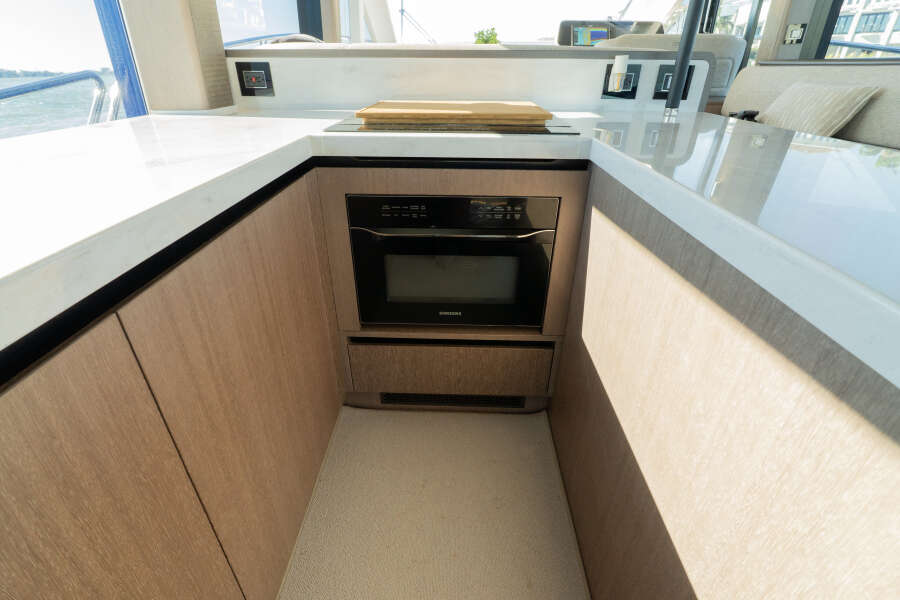 56ft Galeon Yacht For Sale