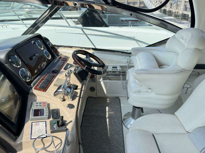 Grand Bleu 42ft Sea Ray Yacht For Sale