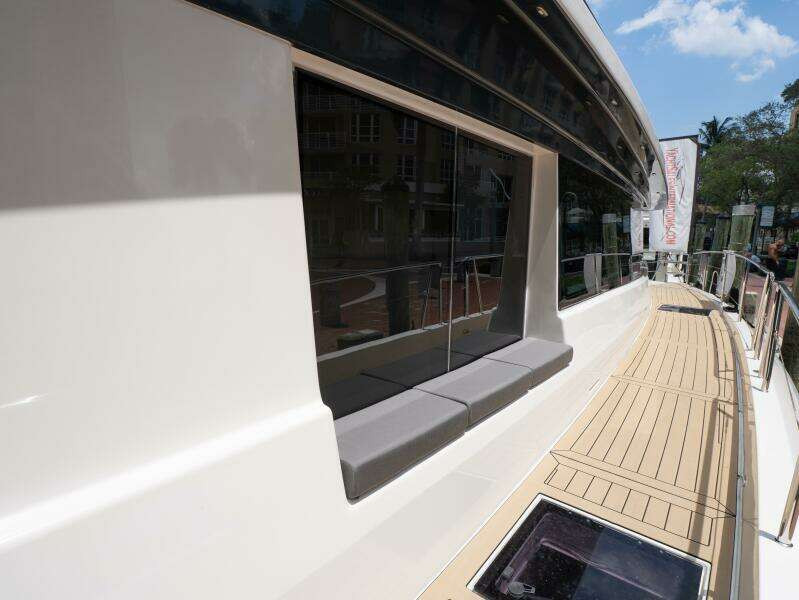 Alva OE 54 Starboard Hull Bench Seat