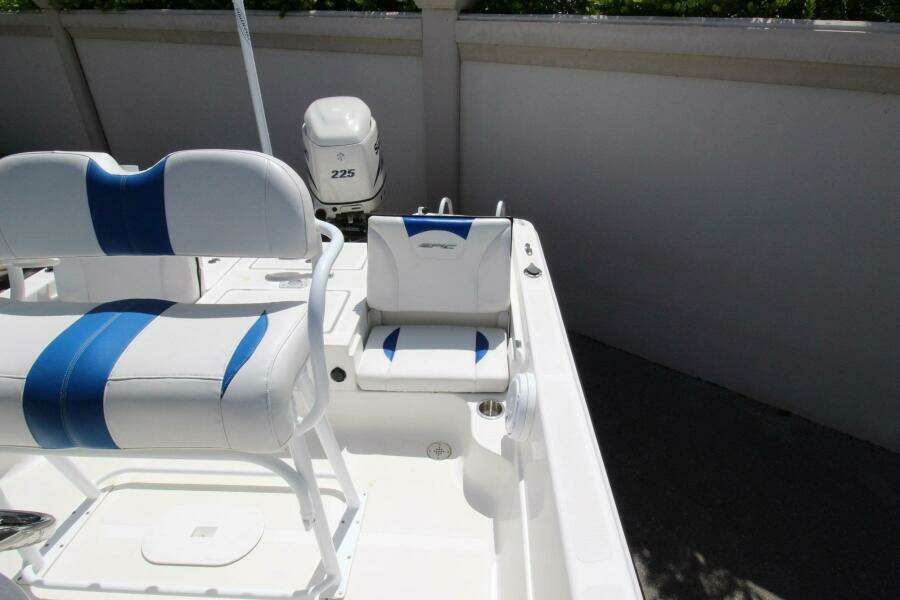 22ft Epic Yacht For Sale