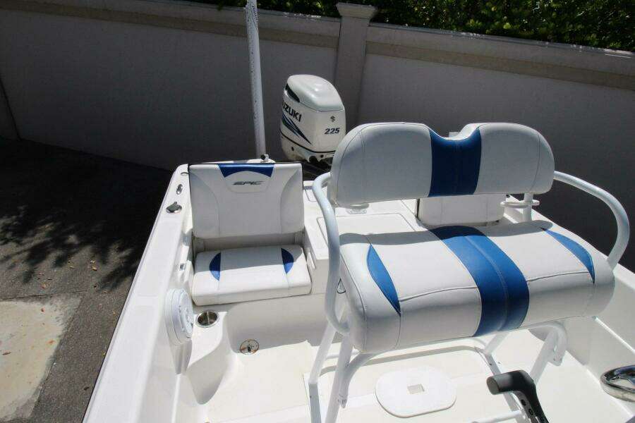 22ft Epic Yacht For Sale