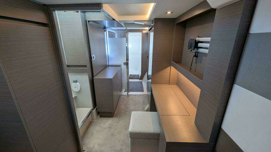 Hamlet 46ft Leopard Yacht For Sale