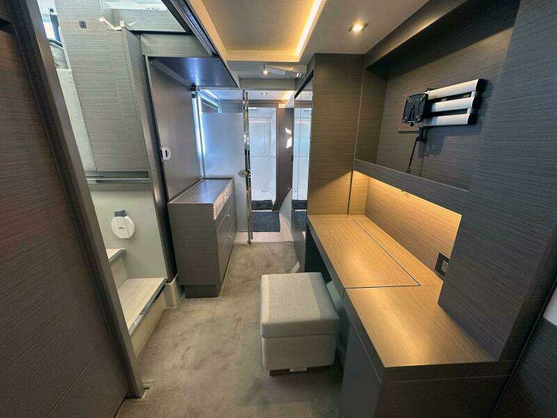 Hamlet 46ft Leopard Yacht For Sale