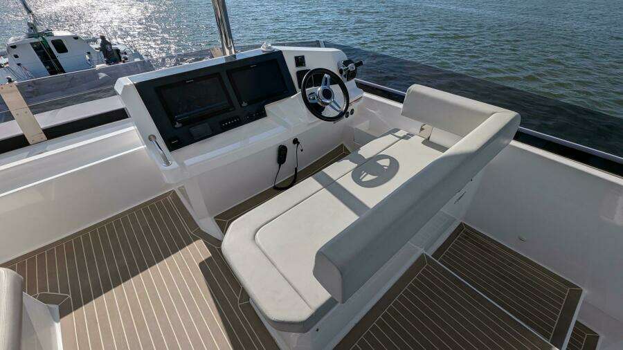 Hamlet 46ft Leopard Yacht For Sale
