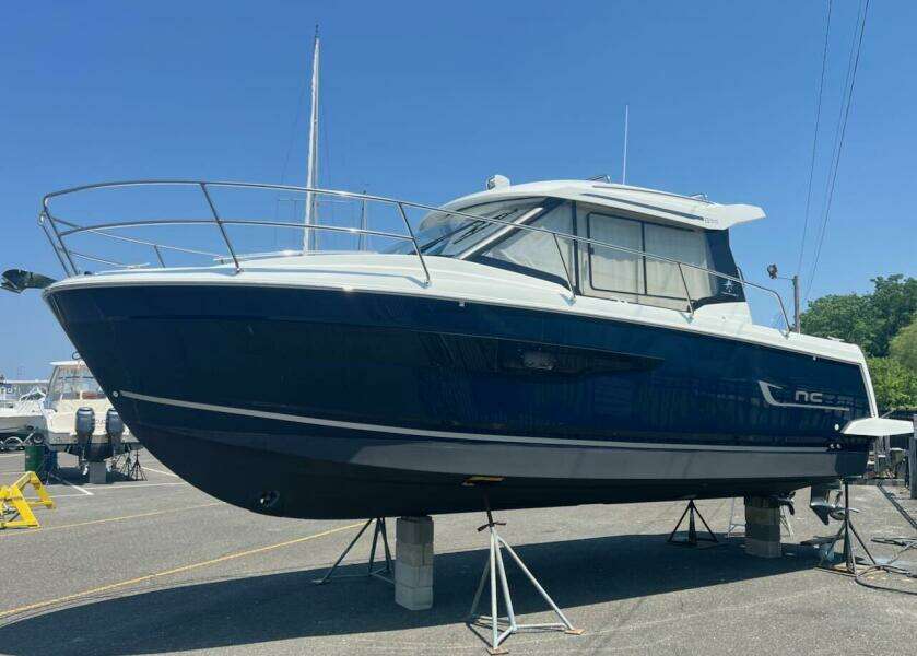 PISCES 29ft Jeanneau Yacht For Sale
