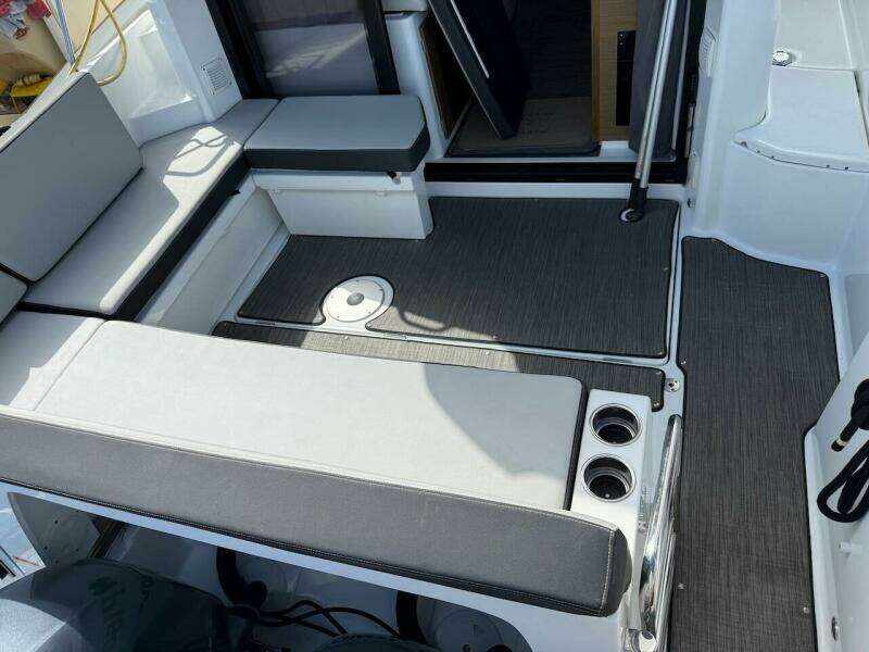 PISCES 29ft Jeanneau Yacht For Sale