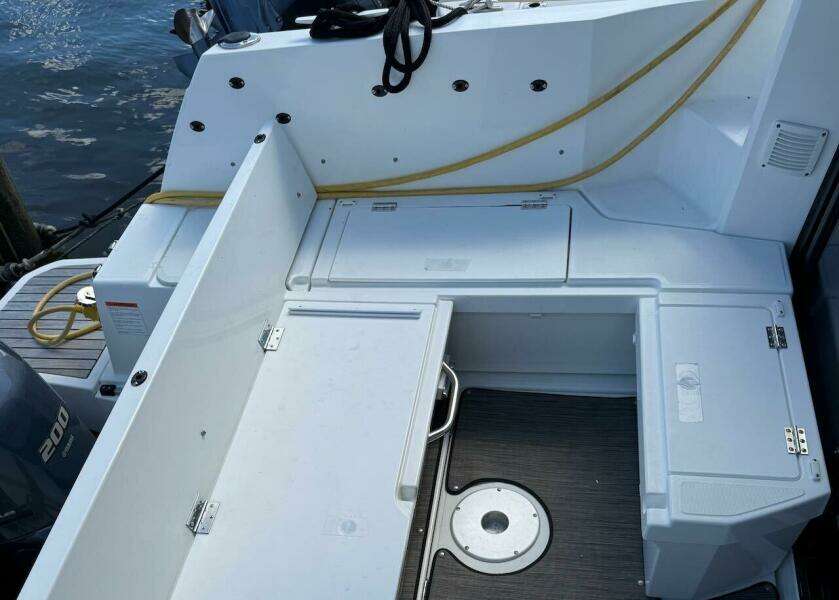 PISCES 29ft Jeanneau Yacht For Sale