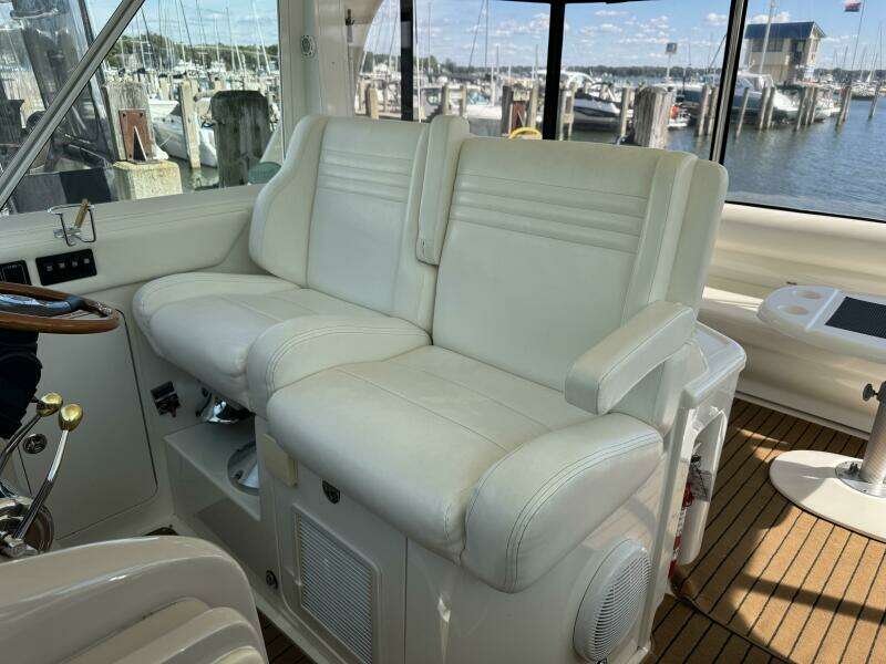 39ft Sea Ray Yacht For Sale