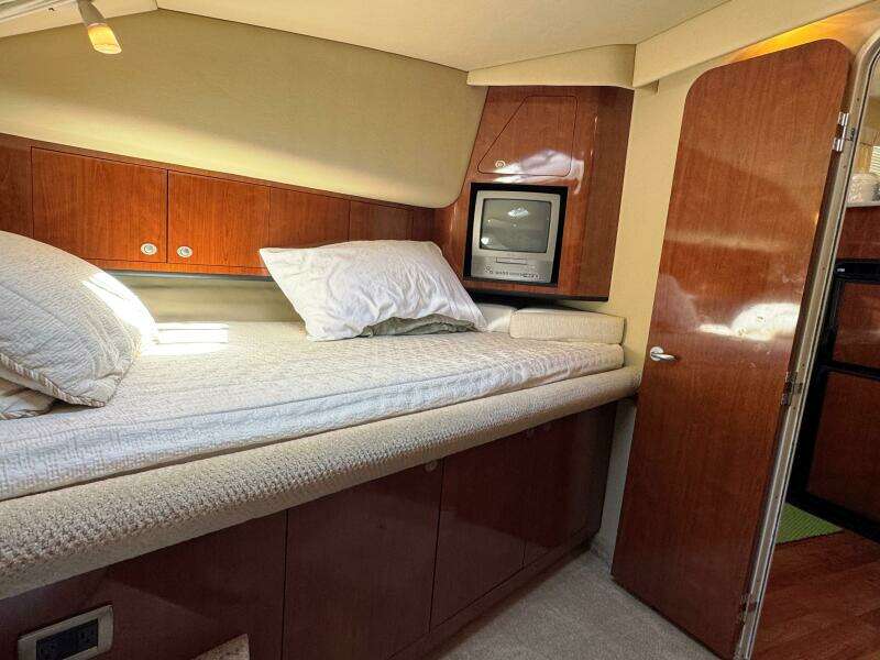 39ft Sea Ray Yacht For Sale