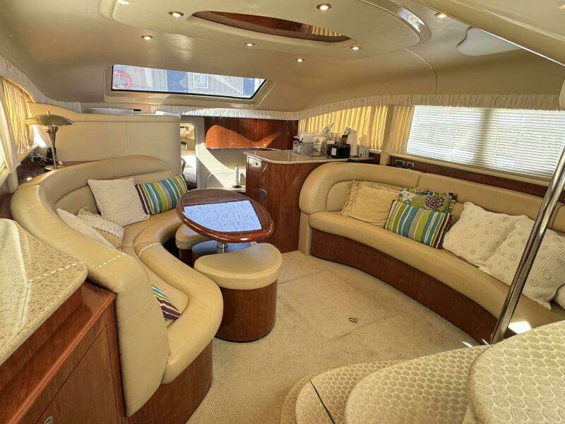 39ft Sea Ray Yacht For Sale