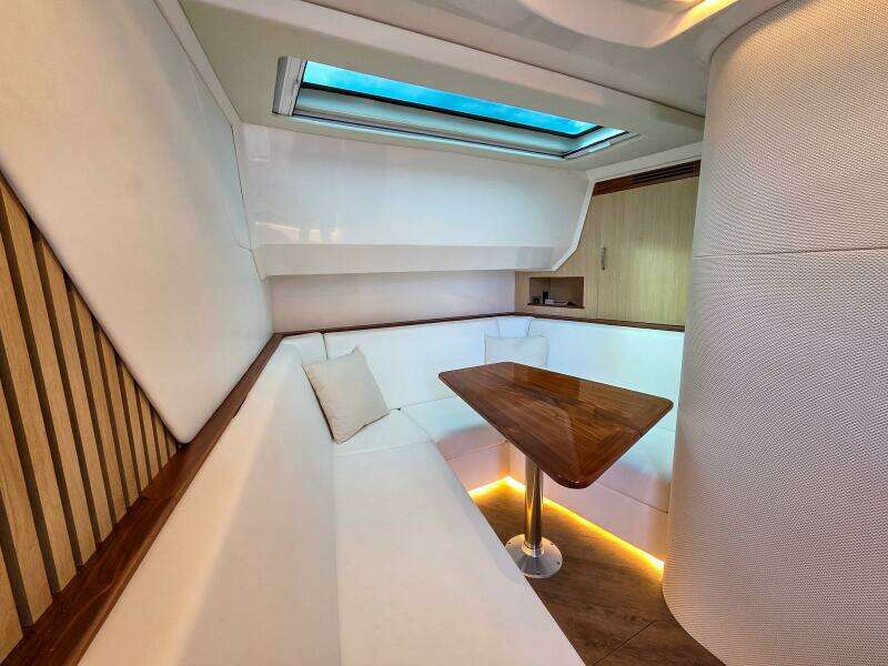 50ft Regal Yacht For Sale
