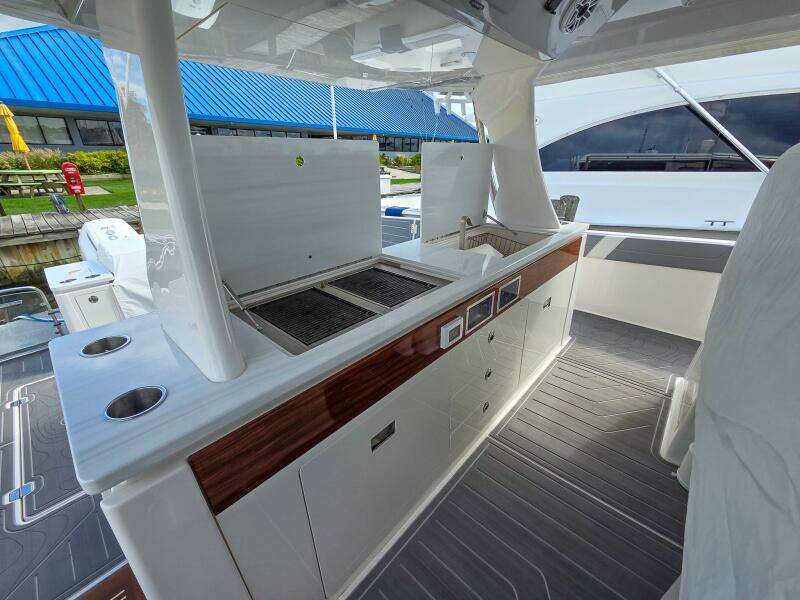 50ft Regal Yacht For Sale