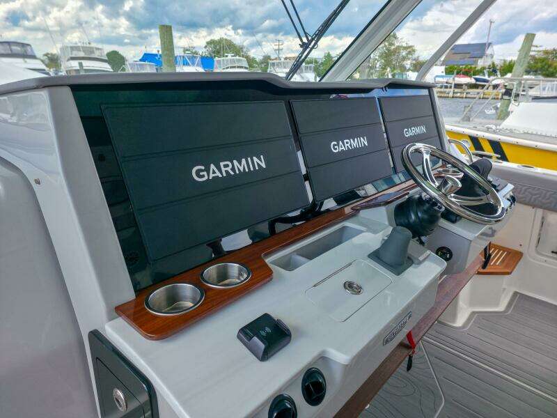 50ft Regal Yacht For Sale