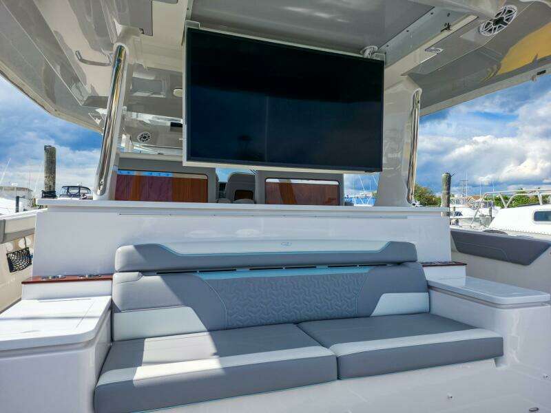 50ft Regal Yacht For Sale