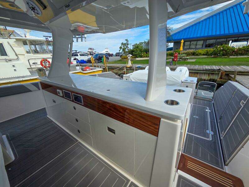 50ft Regal Yacht For Sale