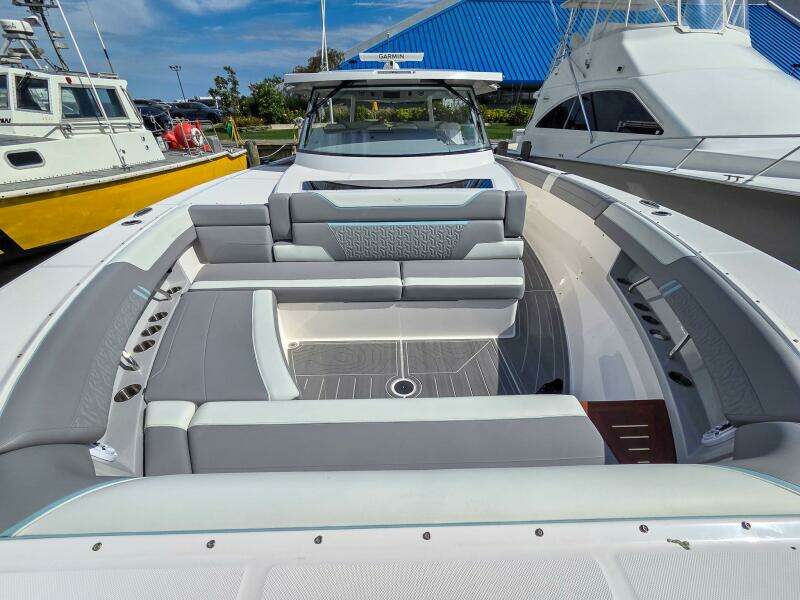 50ft Regal Yacht For Sale