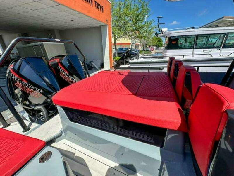 31ft Brabus Yacht For Sale