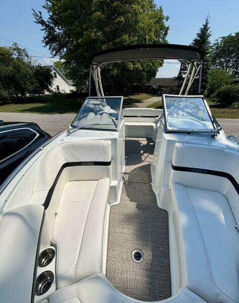 24ft Formula Yacht For Sale