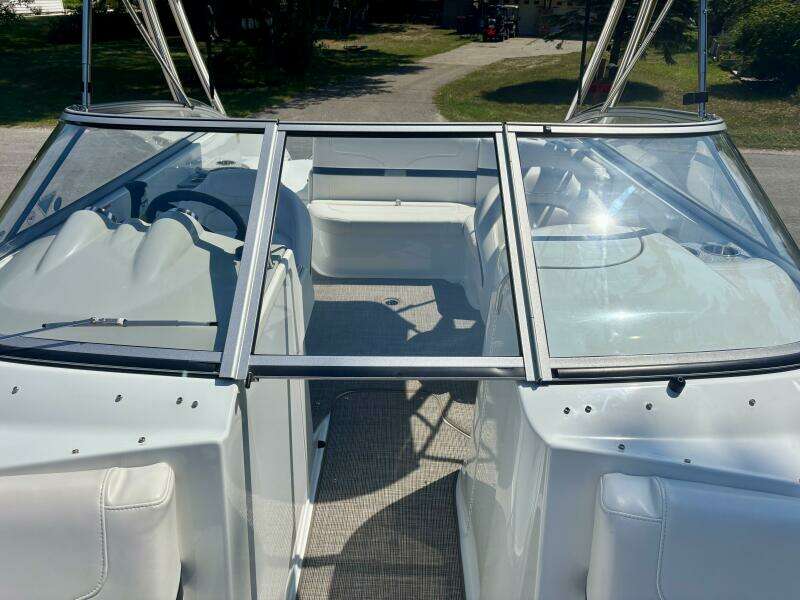 24ft Formula Yacht For Sale