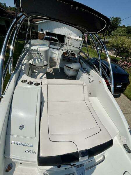 24ft Formula Yacht For Sale