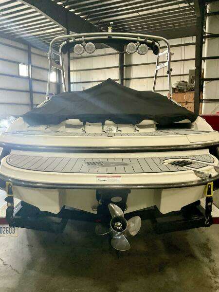 22ft Monterey Yacht For Sale