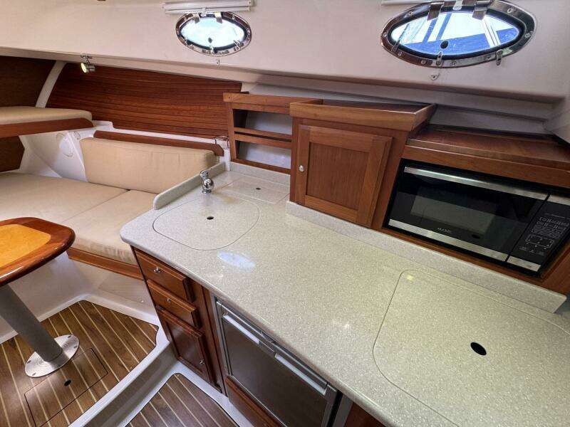 Mary Time 30ft Back Cove Yacht For Sale