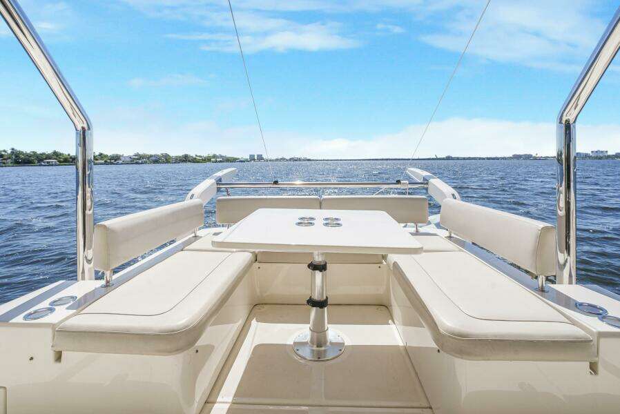 44ft Aquila Yacht For Sale