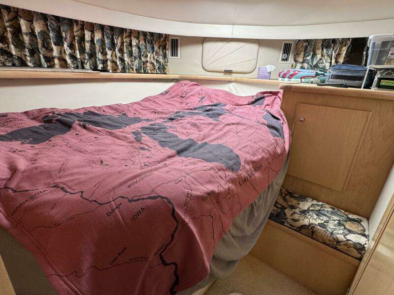 44ft Carver Yacht For Sale