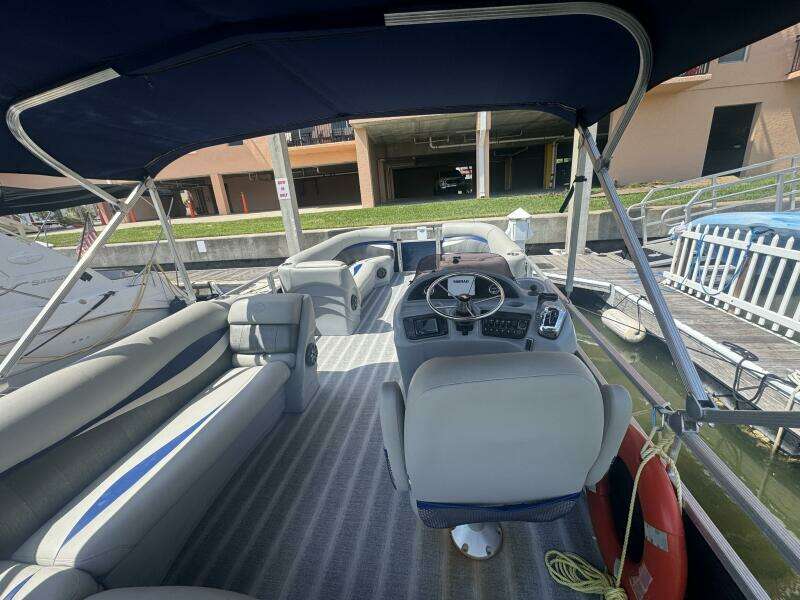 26ft Leisure Kraft Yacht For Sale 26ft Leisure Kraft Yacht For Sale