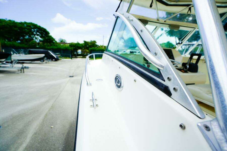 26ft Pursuit Yacht For Sale