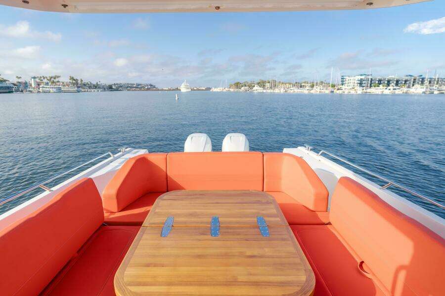 Intrepid 40ft Nimbus Yacht For Sale