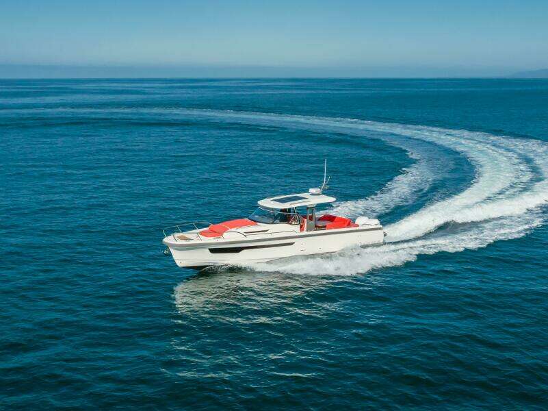 Intrepid 40ft Nimbus Yacht For Sale