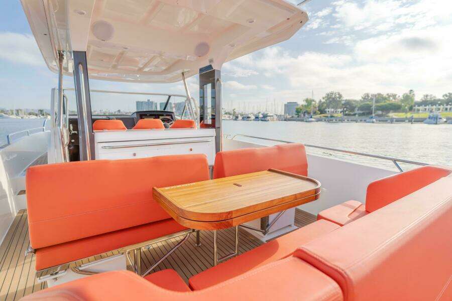 Intrepid 40ft Nimbus Yacht For Sale