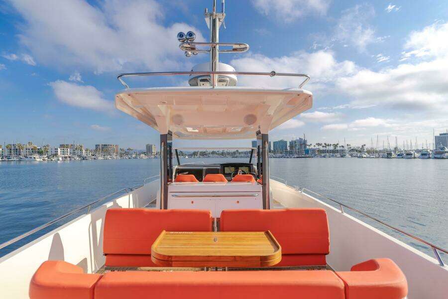 Intrepid 40ft Nimbus Yacht For Sale